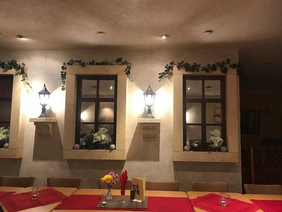 Helmert's Restaurant & Bistro