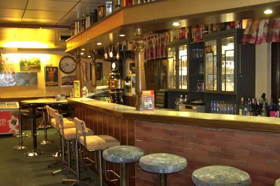 Café & Am Schauhübel