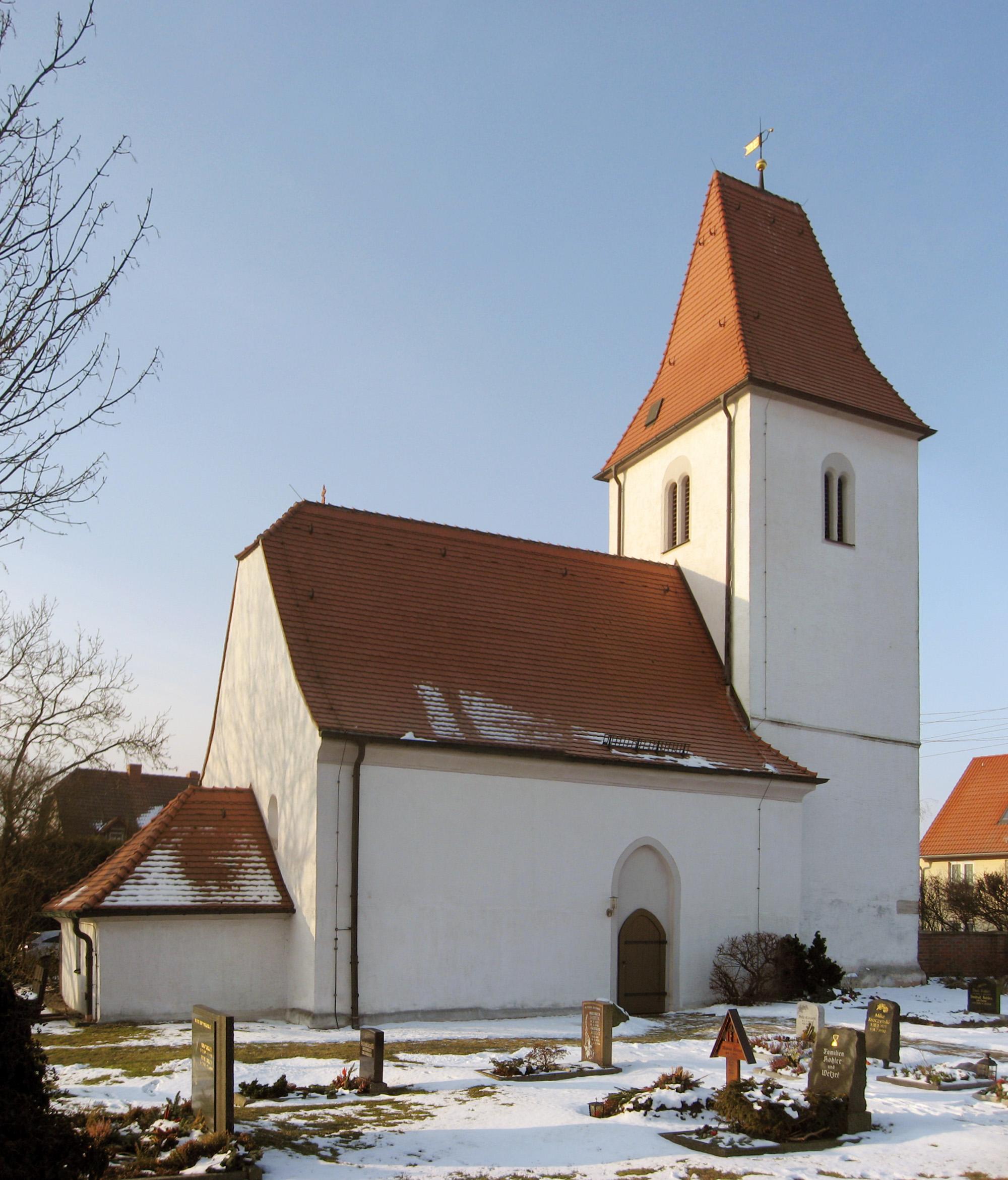 Kirche Lausener Dorfplatz 16; 17