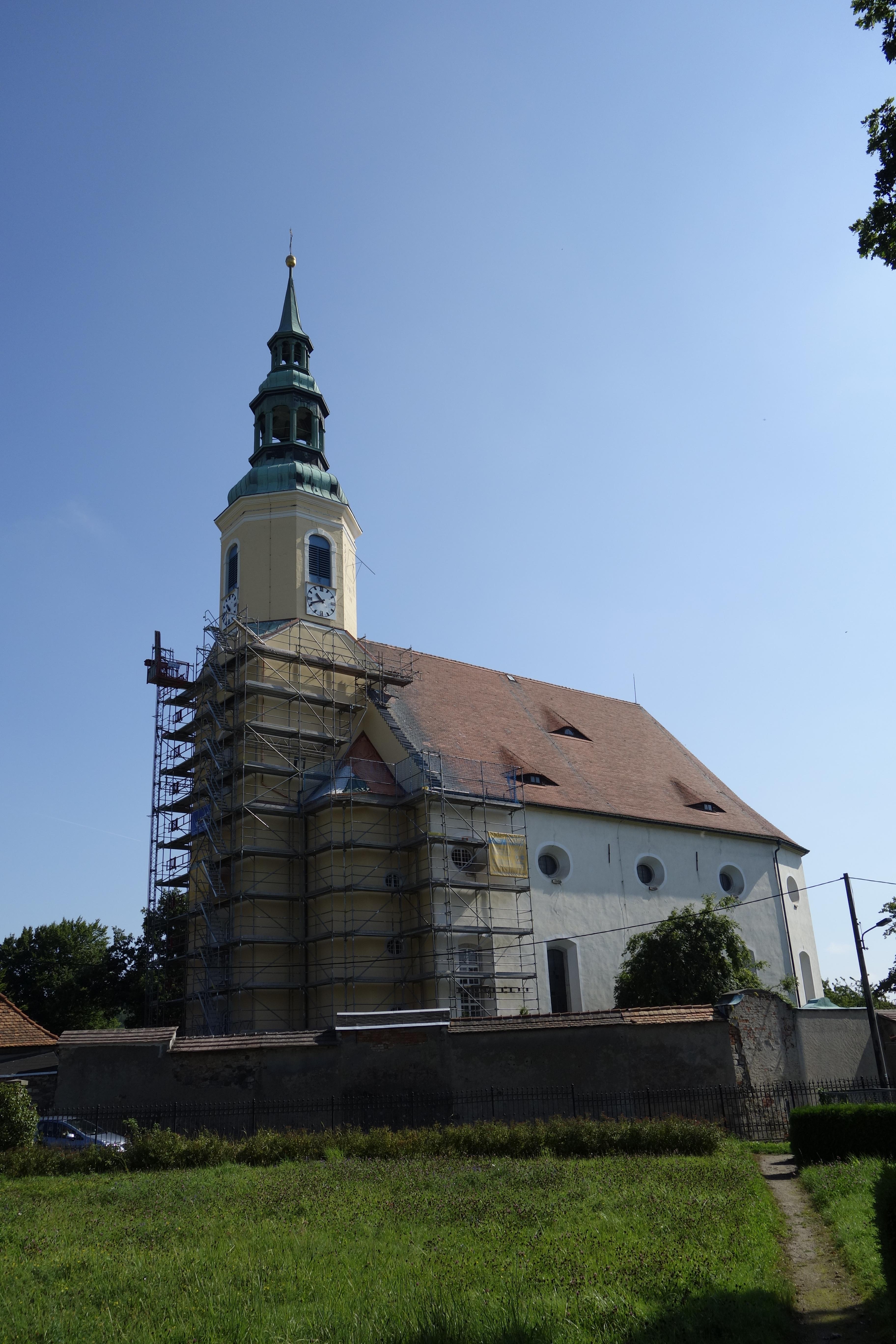 Dorfkirche und Kirchhof Eibau