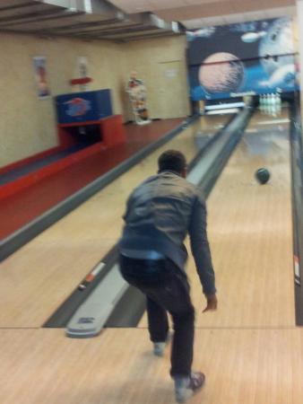 Bowling Pub Auf der Radrennbahn